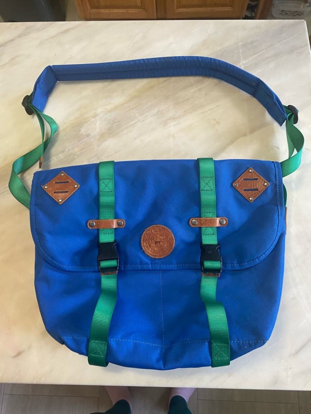 will leather goods blue and Green Canvas Messenger Bag give will 20 X 12 inches